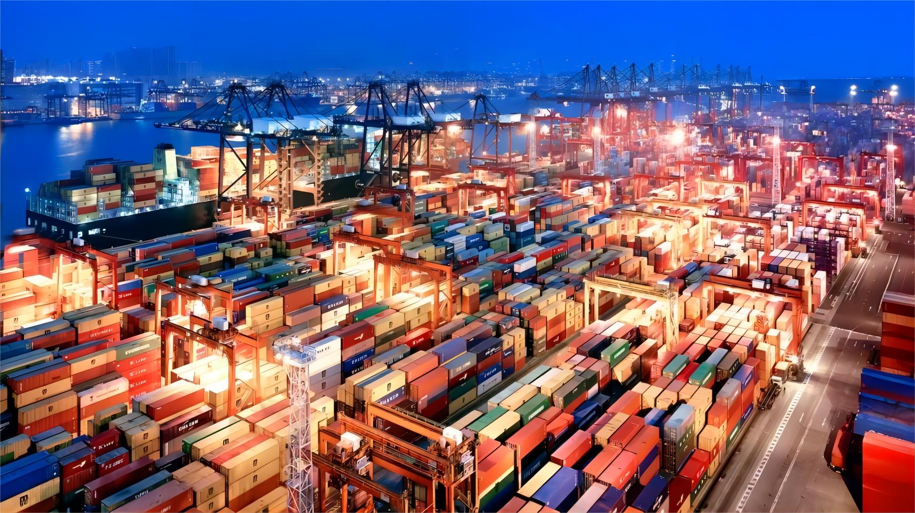 Logistics map showing USA warehouse routes to Canada